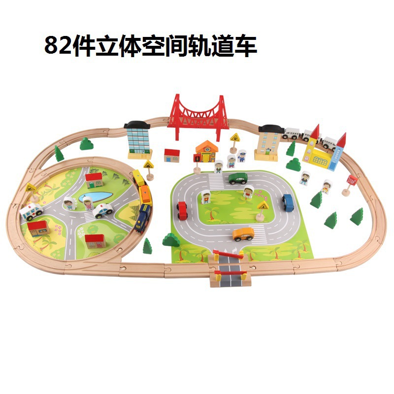 De madera de los niños 82 unidades tren traje escena tráfico puestos bloques construcción rompecabezas DIY montado juguetes al por mayor