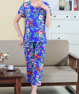 Summer Middle-aged and Elderly Cotton Silk Pajamas Women's Mother's Short-sleeved Summer Thin Summer Artificial Cotton Two-piece Suit for the Elderly