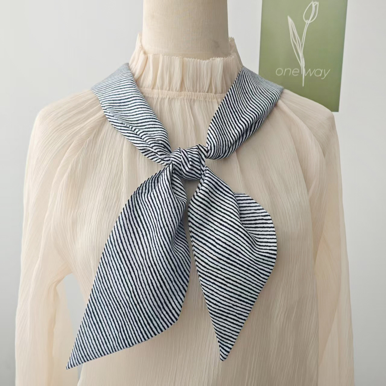 Diseñador de bufandas de seda larga mujer ins moda bolsa cinta de moda universal bufandas coreanas correa de cabello