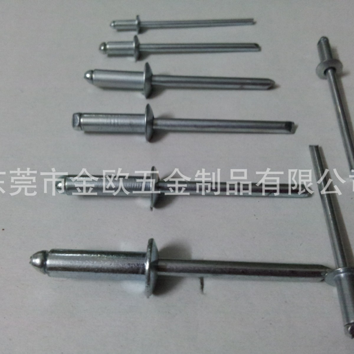 (开票)工厂现货优质铁拉钉圆头全铁拉铆钉抽芯铆钉铁抽心拉铆钉