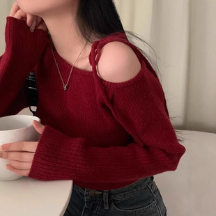 �tɫϵ��ᘿ���Ů�＾б�I¶������YС���@�ݚ��|�����|ͨ��