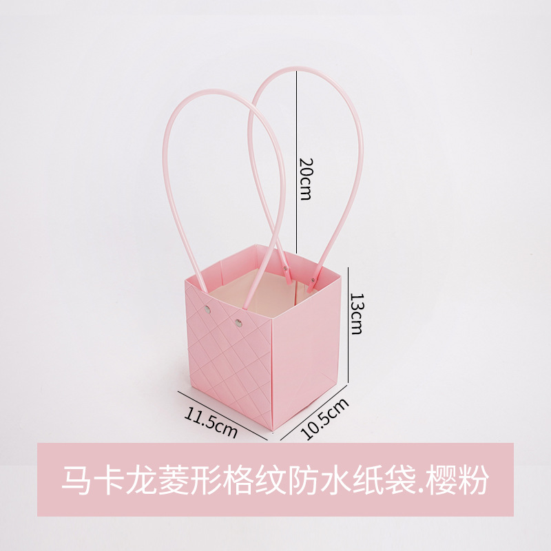 Bolsa de arreglos florales de papel kraft, paquete de ramo, caja de mano al por mayor, floristería, arte floral, material de embalaje de bricolaje, bolsa de mano de flores