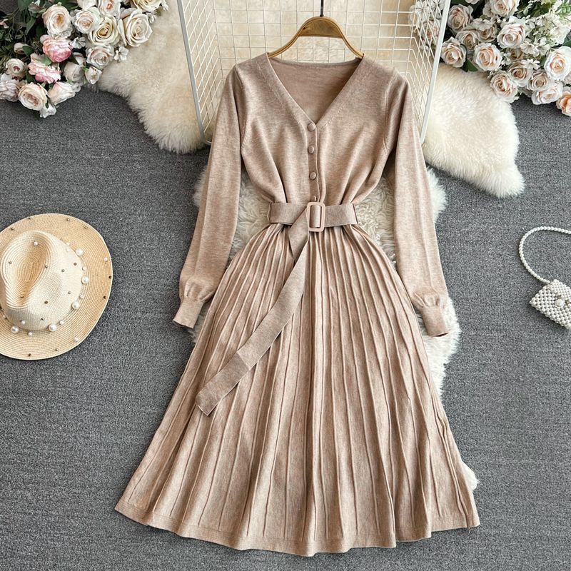 Abbigliamento da donna elegante temperamento scollo a V vita snellente medio e lungo abito in maglia plissettata linea A_voghion.com