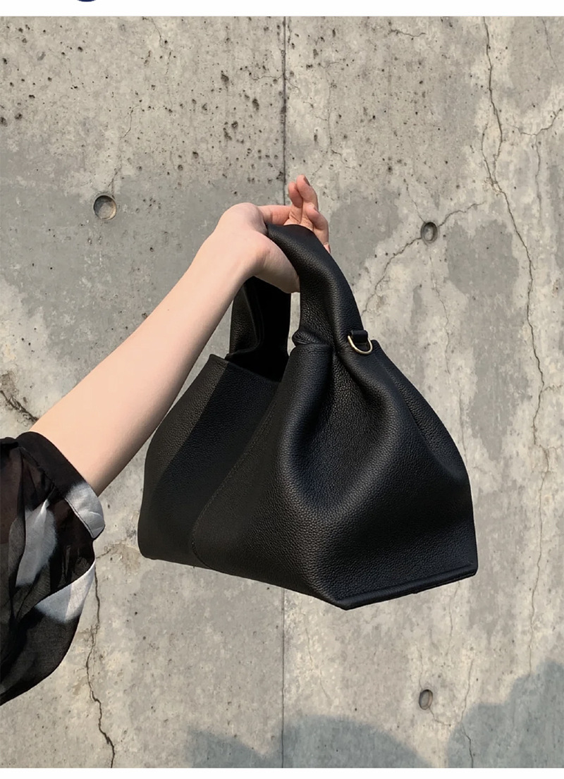 Franskt nischmärke 2024 ny mångsidig enfärgad matlåda modehandväska crossbody-väska med enkel axel för kvinnor_voghion.com