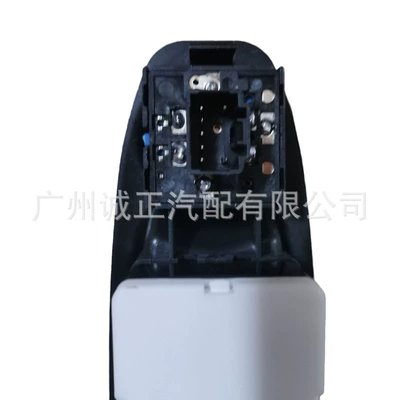 Suitable for Hyundai Accent Glass lifter