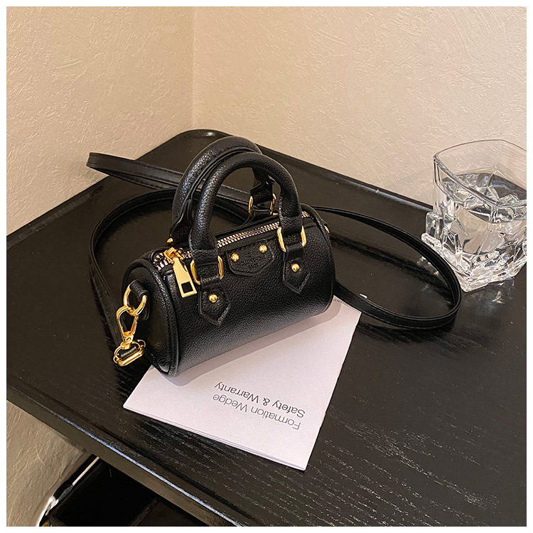 135g Weight Polyester Lining Material Multicolor Fashion Element Zipper Closure Type Single Shoulder Strap, Top Handle Strap Type Crossbody Bag Bags Type Daily Occasion Pu Leather Material Color Block Pattern All Seasons Season Women's, Girl'S Gender Vintage Style Style Square Shape Women's Girl'S Pu Leather Color Block Vintage Style Multicolor Square Zipper Crossbody Bag 19
