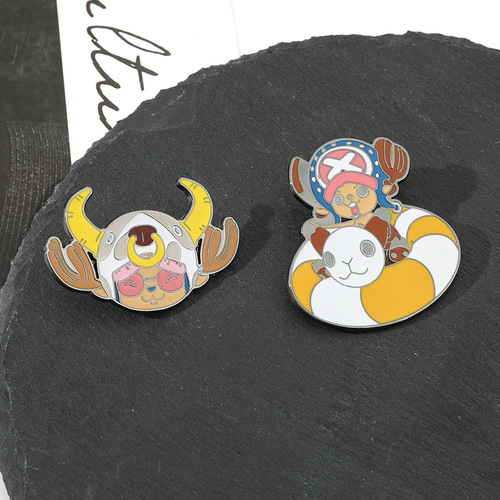 Two-dimensional Japanese film and television animation peripheral One Piece series cartoon brooch metal badge alloy bag accessories