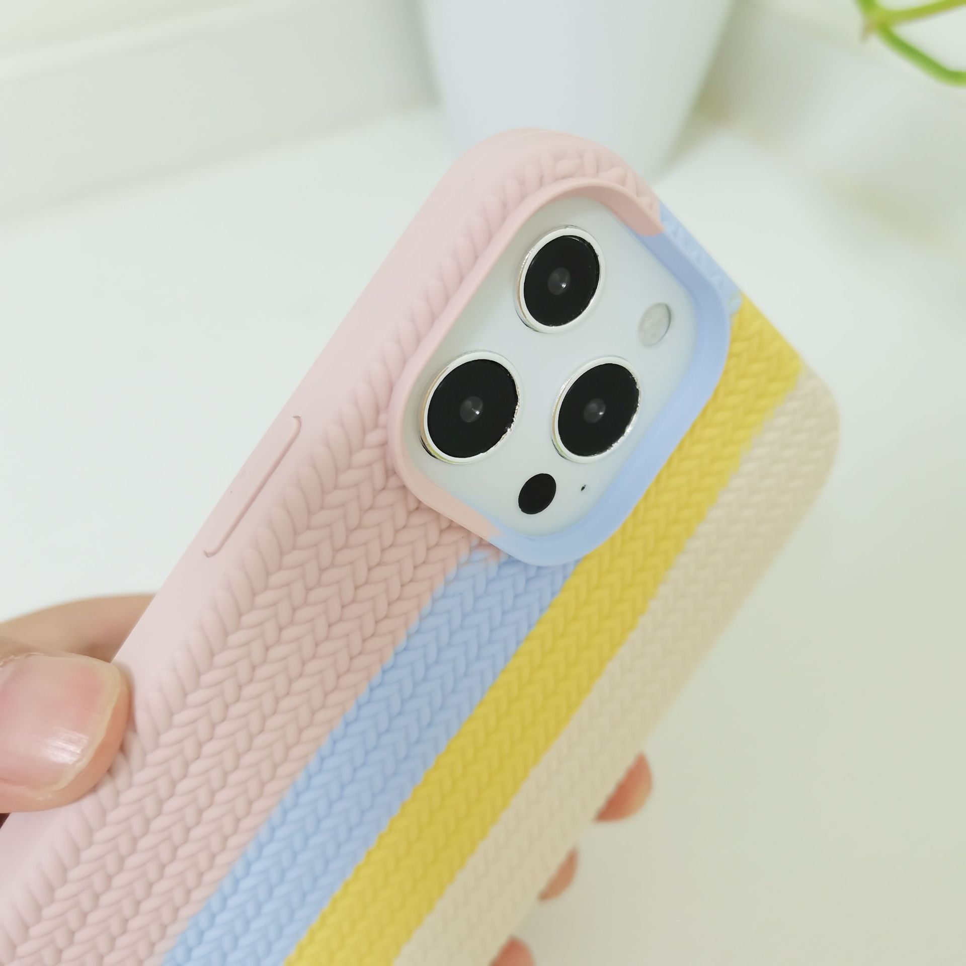 Liquid phone is suitable for Apple 13promax Fried Dough Twists silicone protective case_voghion.com