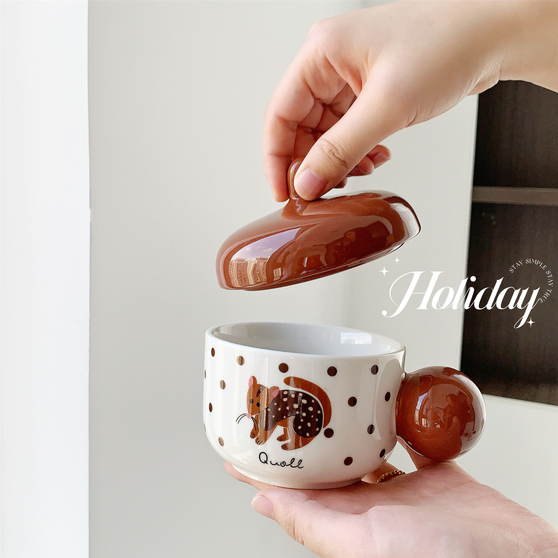 Caricatura encantadora serie de caramelo de cerámica taza de copa con cubierta de oficina dormitorio de niñas taza de agua bebida taza de regalo