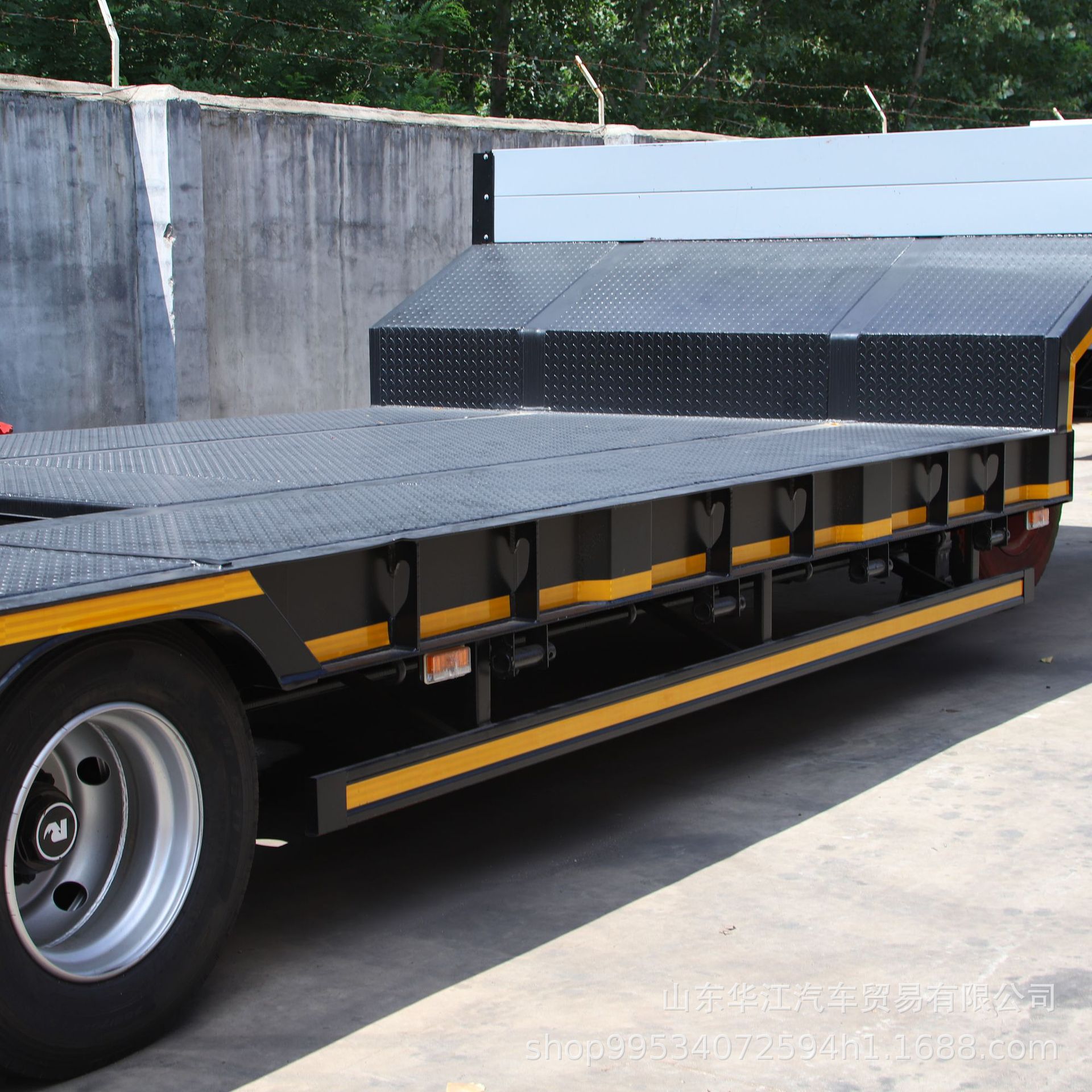 Export to Africa Heavy-Duty Container Flatbed Semi-Trailer Skeleton Trailer 40Tf20Tf Flatbed Transport Trailer