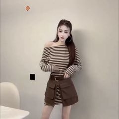 2025新款秋装覆古一字领条纹中长T恤裙设计感工装开叉屁帘套装女