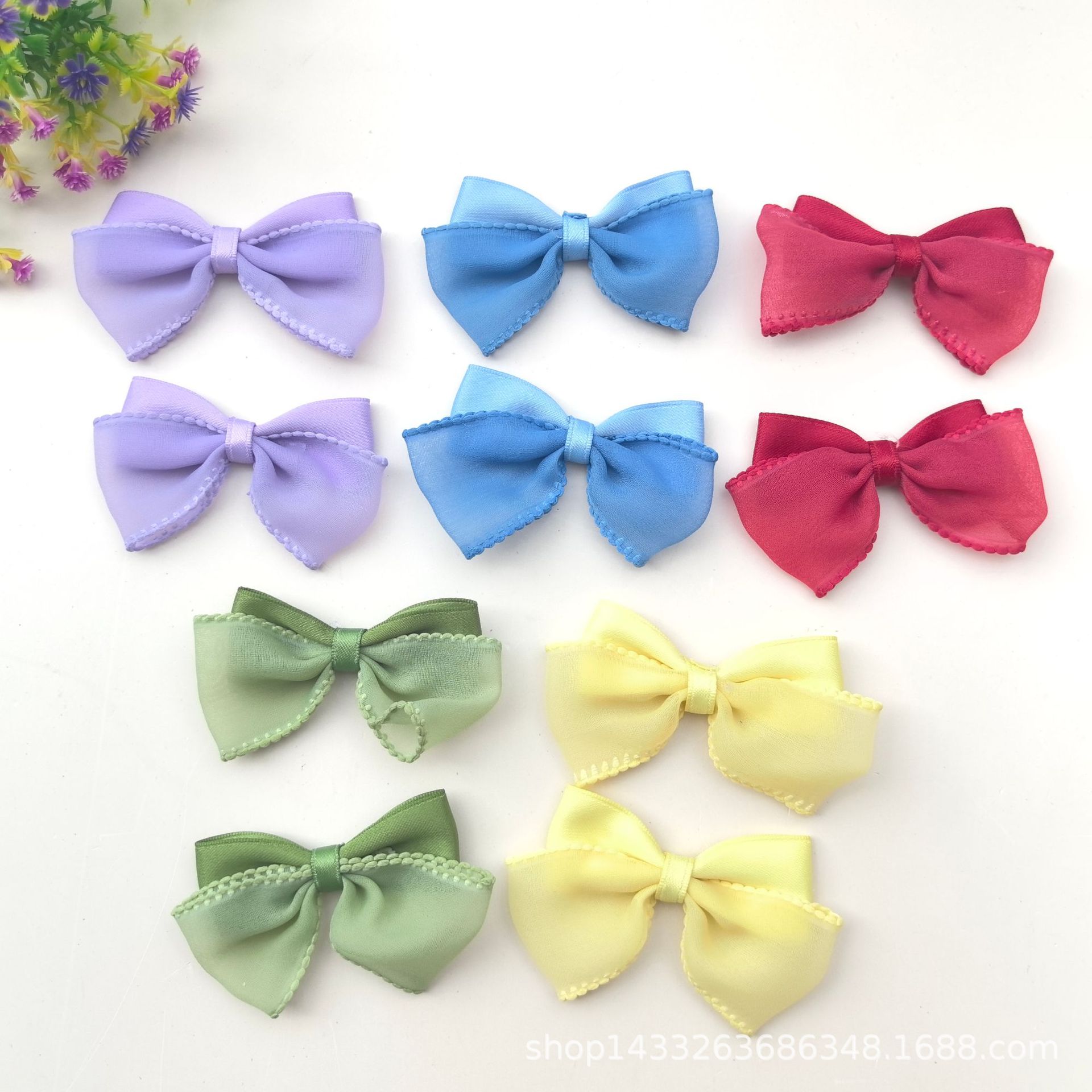 Accessories with bow