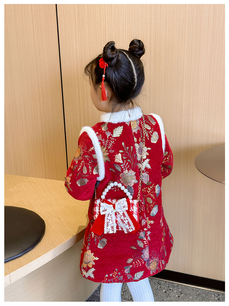 Women's Cotton And Linen Plaid Cherry Bow Knot Cute Beading Pearls Shell Flip Cover Crossbody Bag display picture 28