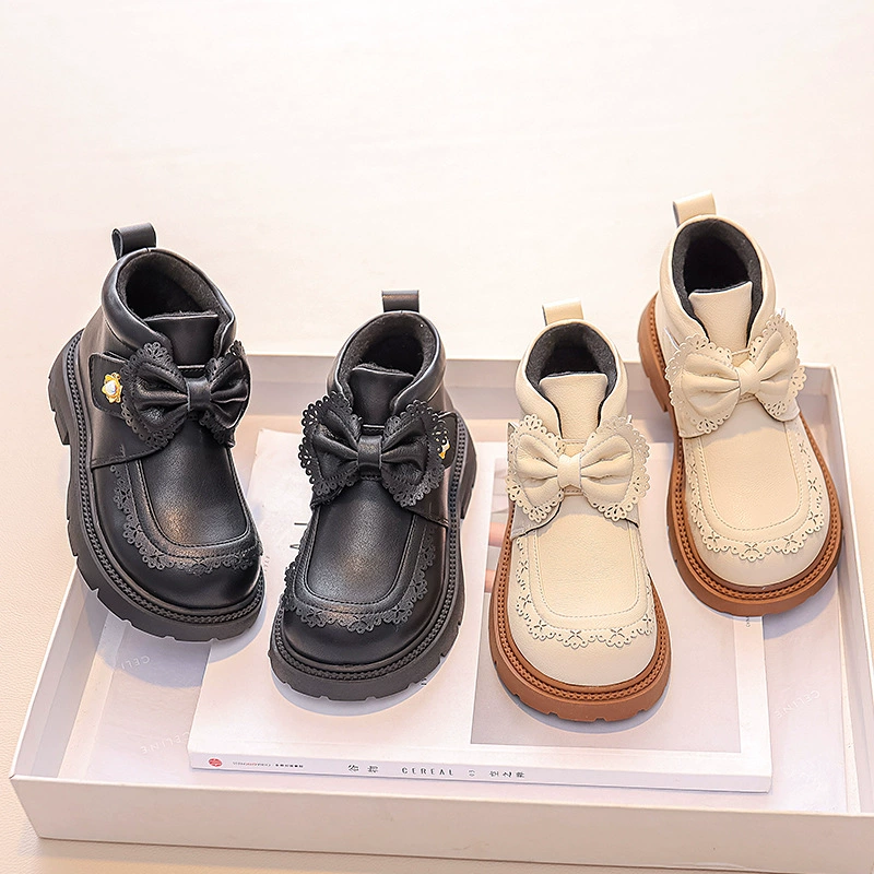 Ботинки Martin для девочек, детские кожаные короткие сапоги 2023, новые детские осенне-зимние хлопчатобумажные туфли для девочек на флисовой подкладке