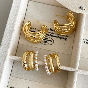 �ع������@��c�ΈAȦ���h���s�r�����Ӱ�A������ۚW���F�����