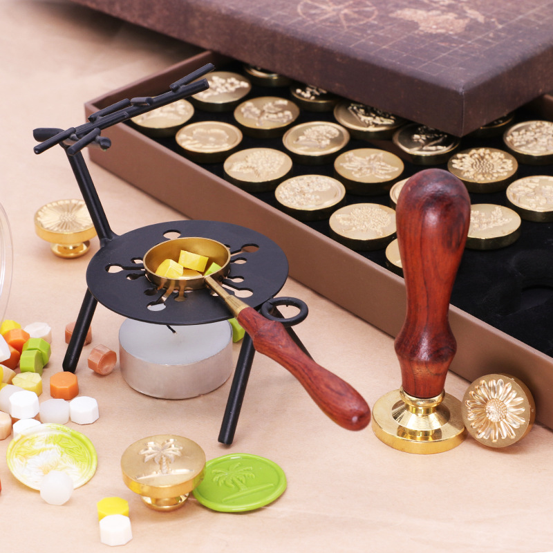 Estilo europeo retro fuego pintura sello traje mapa caja conjunto múltiple cabeza de cobre opcional imágenes se puede personalizar