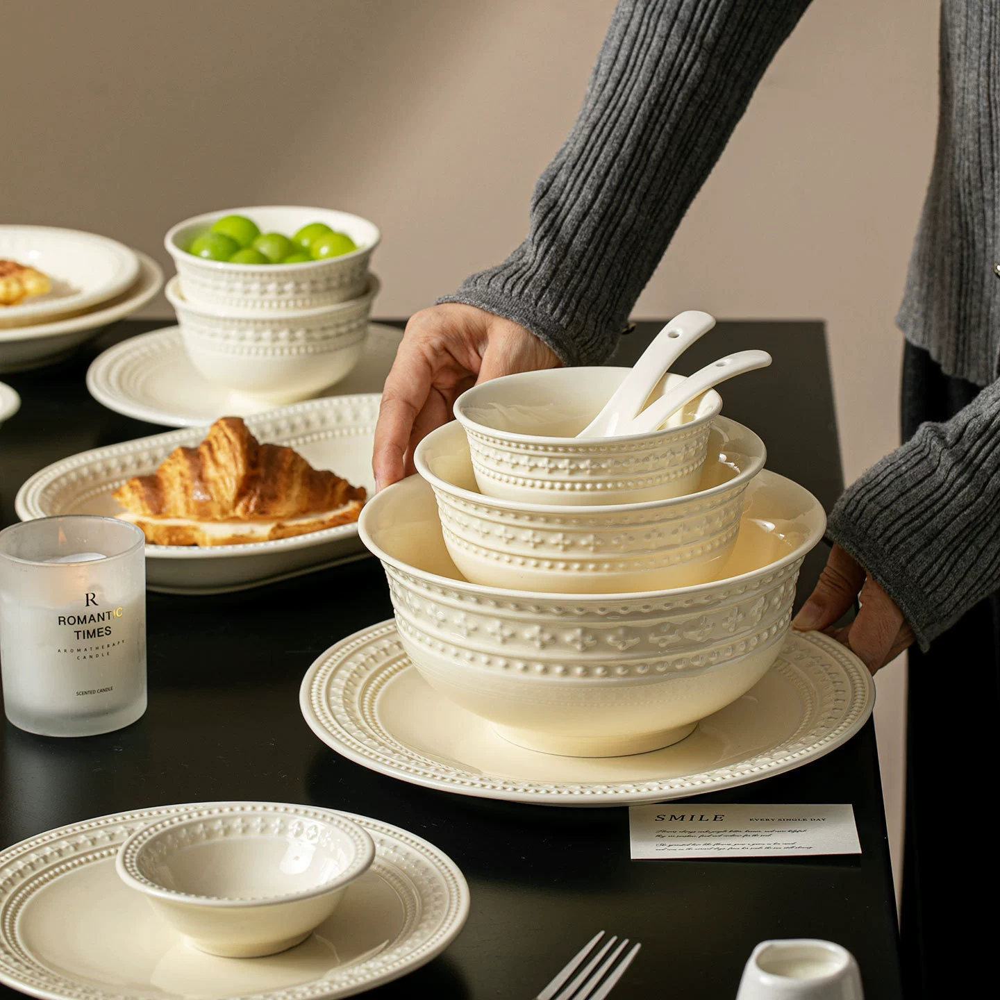 Ceramic Dinner Plate, french-style glazed porcelain, high-quality home tableware