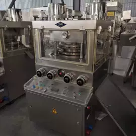 反应釜;冷凝器;滚筒干燥设备
