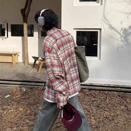 厂家直销美式复古格子衬衫男春季情侣宽松百搭慵懒风长袖格纹衬衣