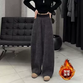 女式衬衫;休闲裤;女士短裤