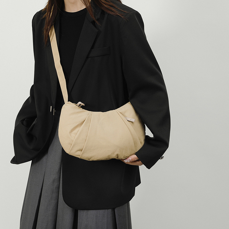 2026 nuevo bolso de bolsas de bolsas de bolsas de mujer Lulu japonés simple bolso de hombro bolso de tela ligero de gran capacidad bolso de mochila