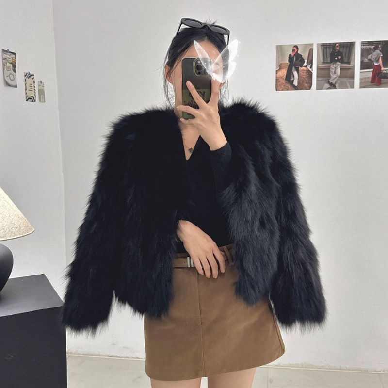 Real Photos Available~ Fox Fur Short Coat for Petite Women, Haining Genuine Fur, Youthful Style, Versatile Outerwear for Women