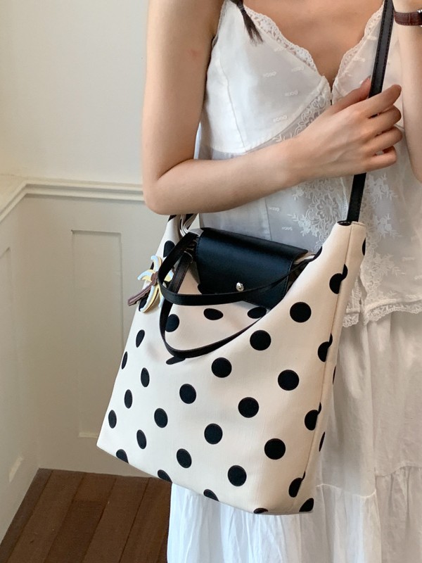 Bolsa de gran capacidad para viajar mujeres 2026 verano nuevo estilo coreano Zhong wave punto tote bag casual simple mochila image 4
