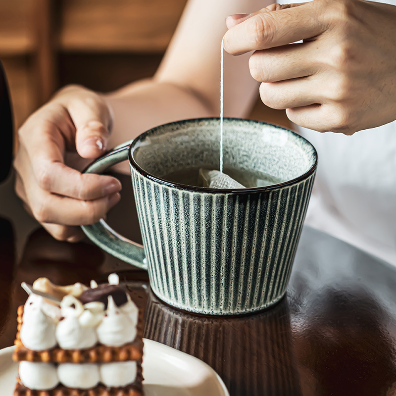 Retro estilo viejo horno cambio taza de cerámica casera taza de agua taza de desayuno taza de leche taza de café vertical personalidad