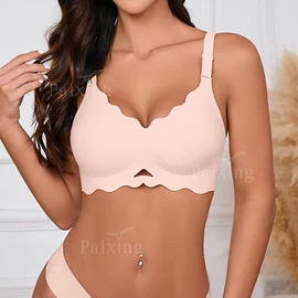 女士三角裤;女士丁字裤;无痕文胸