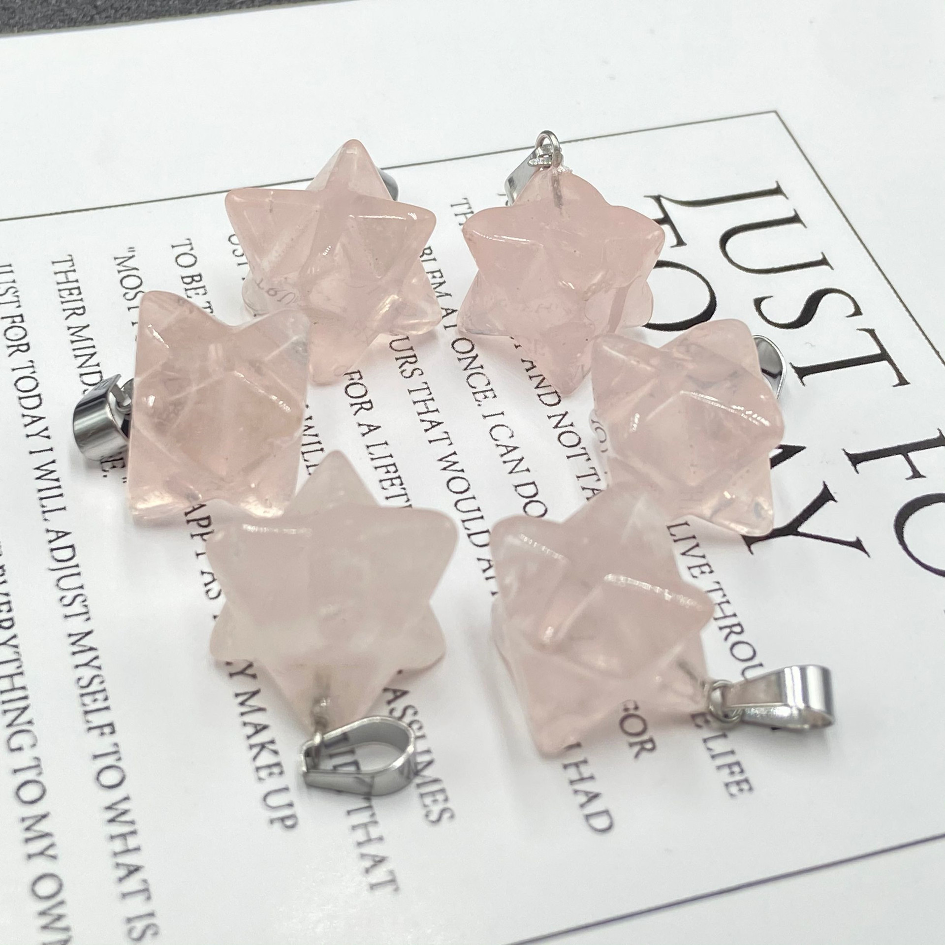 6g Weight Geometric Pattern Unisex Gender Fashion Pink Crystal Star Necklace Pendant 1