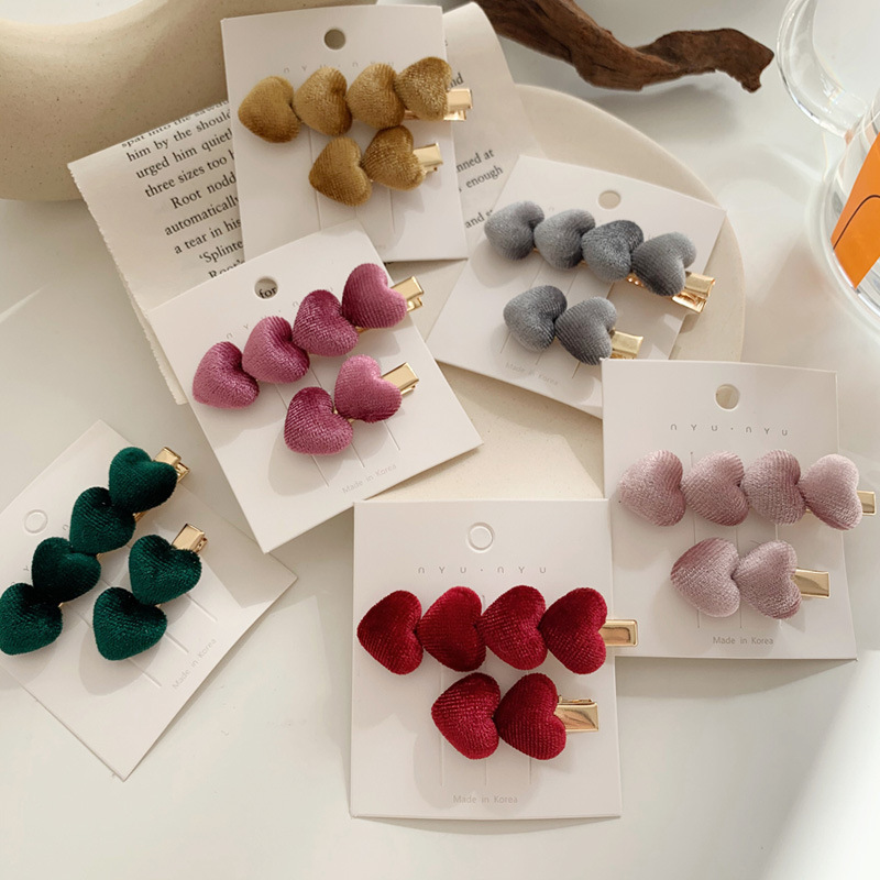 Simple Style Heart Shape Cloth Hair Clip display picture 1