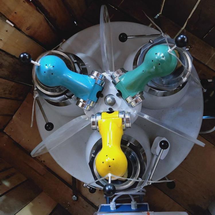 53954070e402c901ef58e23ce97be4