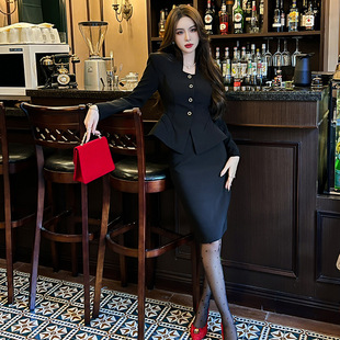 French Style Professional Dress for Women 2025 Early Spring Hepburn Style Little Black Dress Ol Commuter Suit Skirt 30021