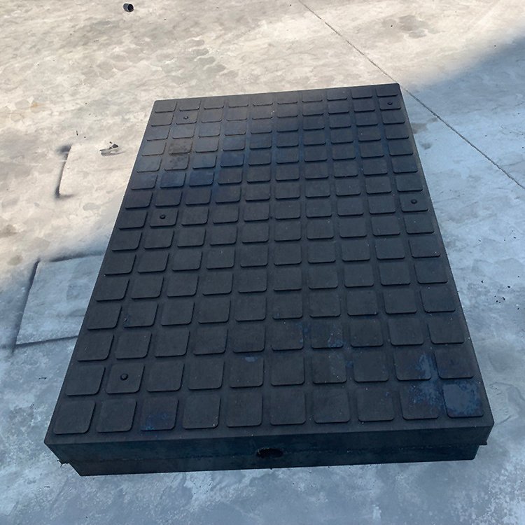 Panel de pavimentación de intersección ferroviaria y carretera con inserción de alambre de goma para instalación rápida de absorción de choque resistente al desgaste