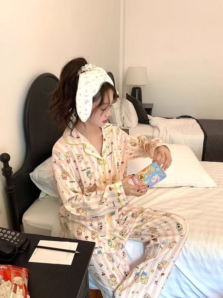 Al por mayor transfronterizo cien pijamas de verano mujeres 2025 nuevas nubes de algodón pantalones de manga larga dibujos animados lindos ropa para el hogar