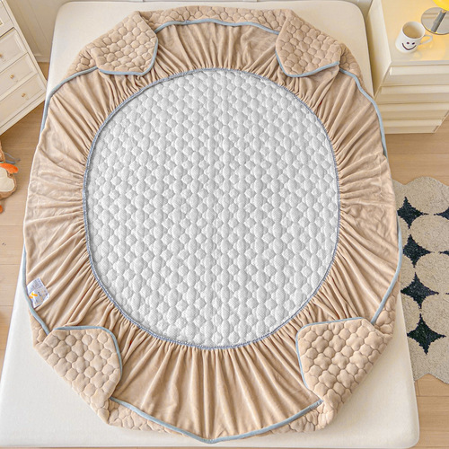 Milk velvet quilted bed sheet solid color thickened bed cover fully surrounded mattress protector autumn and winter milk velvet bed sheet wholesale
