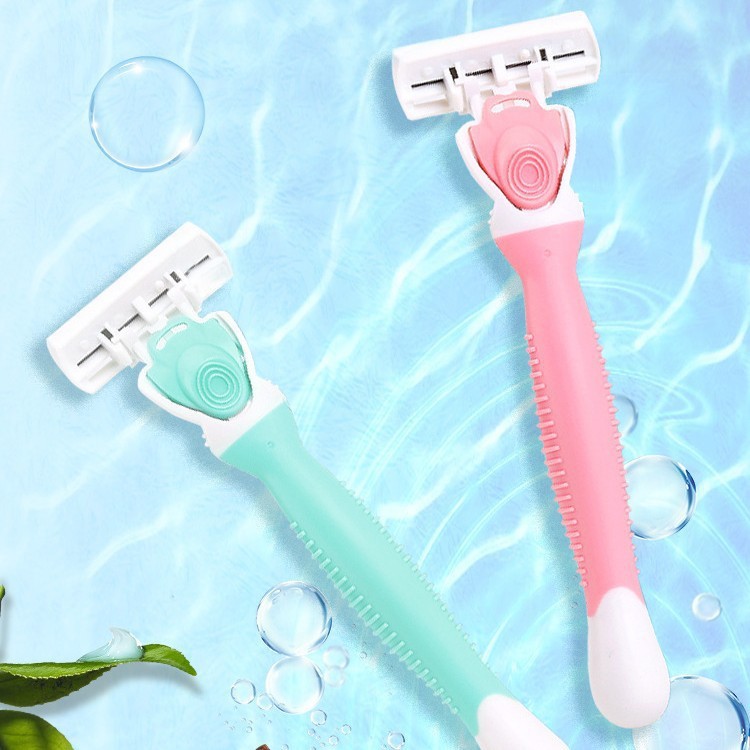 Shaving Razor for Women's Private Areas, Underarm and Pubic Hair Trimmer, Women's Private Area Hair Removal, Leg Hair Removal for Men, Long-Handled Hair Removal Razor