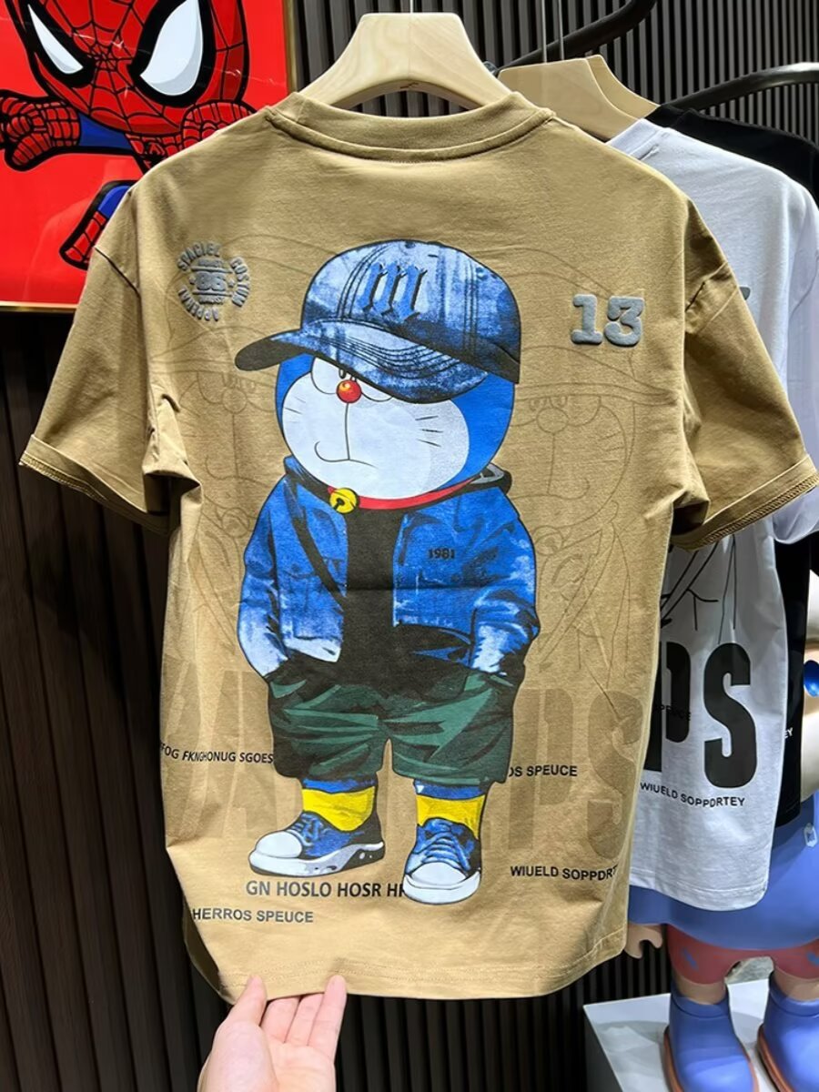 Marca de moda impresión de dibujos animados camiseta de manga corta para hombres verano camiseta de cuello redondo de media manga adolescente ropa casual suelta