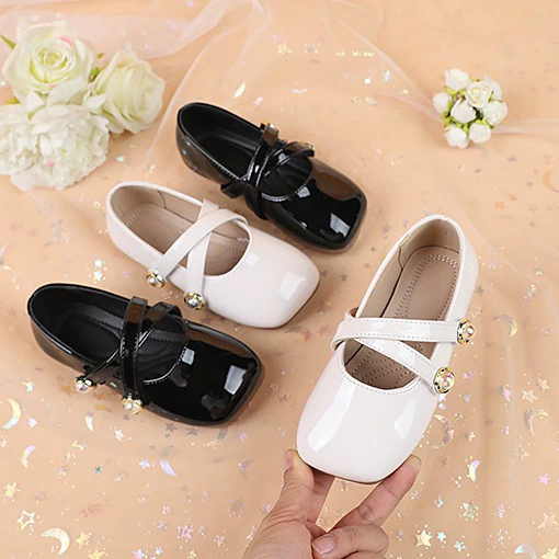 Обувь для девочек 2023 Весенние новые туфли принцессы в британском стиле ретро детская обувь кожаная обувь для девочек в стиле Шанель