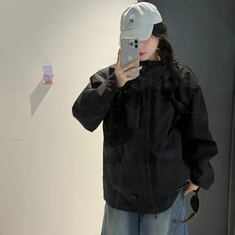 户外男女款软壳冲锋衣秋季防风防水登山服外套连帽透气运动服女款|undefined
