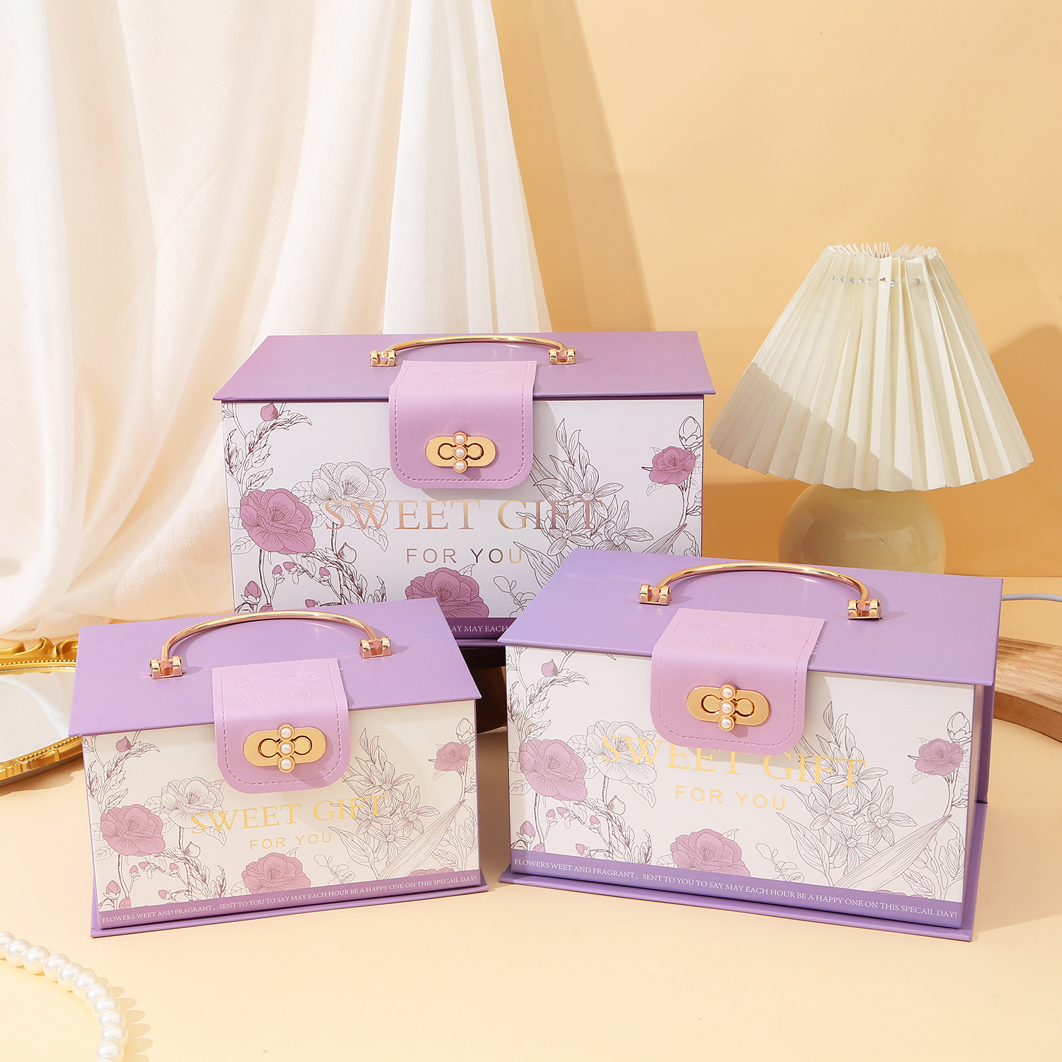 Caja de dulces para boda, caja de regalo de alta gama para damas de honor, caja de embalaje portátil de cuero de lujo ligero con tapa abatible para boda en el jardín de rosas