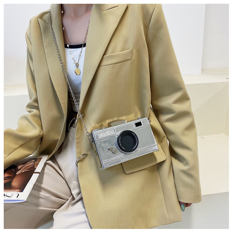 Women's Small Pu Leather Camera Fashion Chain Square Lock Clasp Crossbody Bag display picture 21
