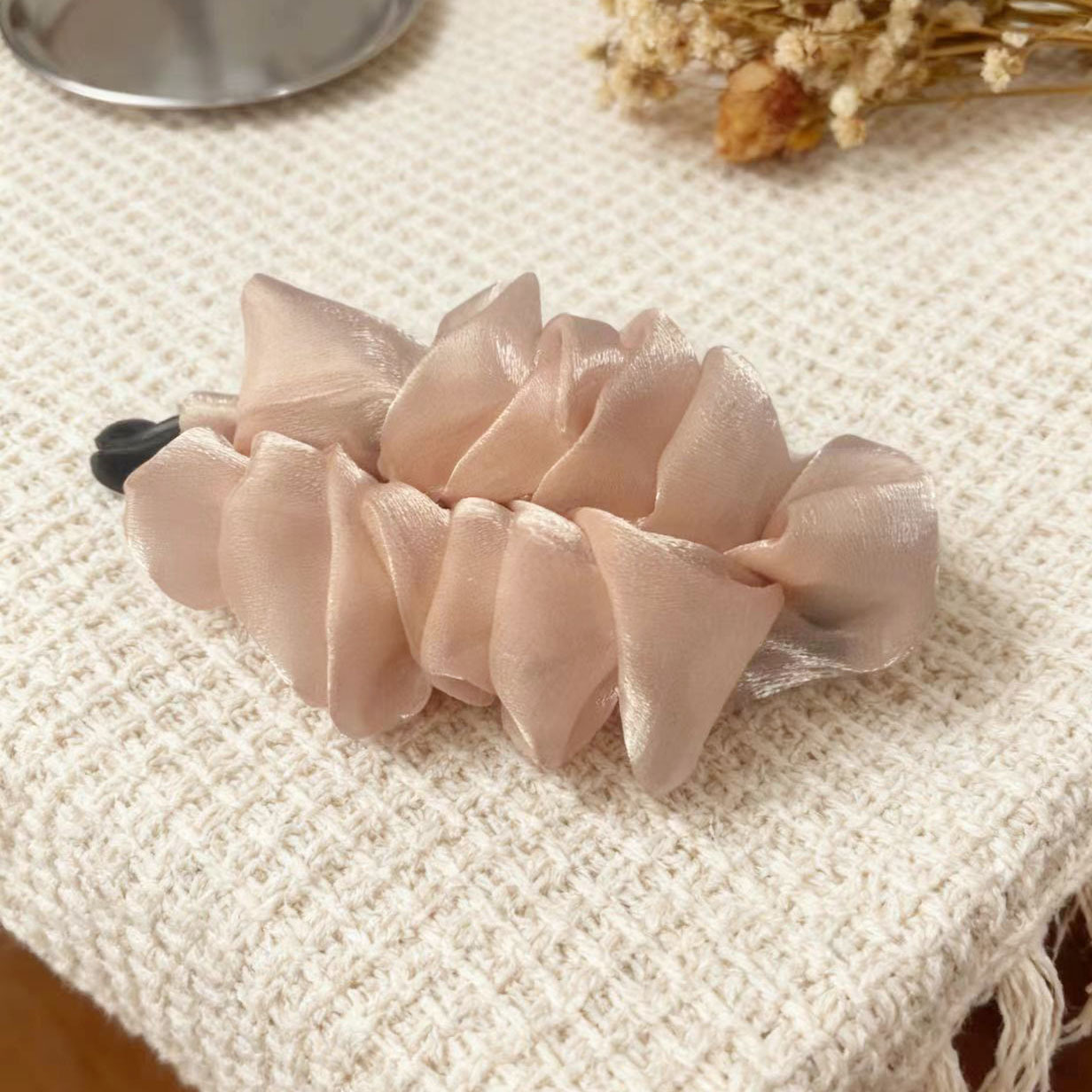 0981 pink banana clip