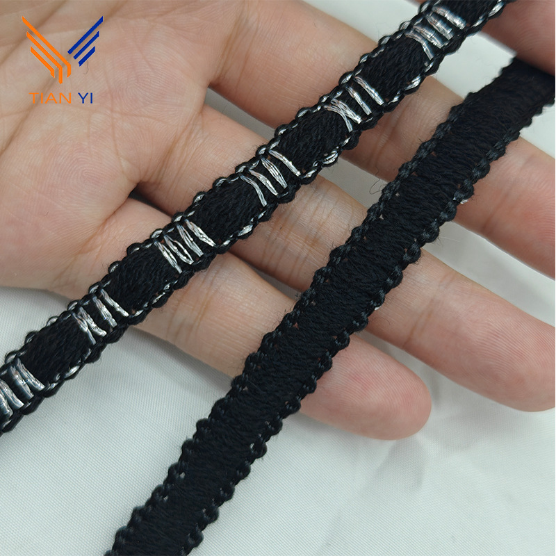 중간 부분 검정색 은선*1.0CM