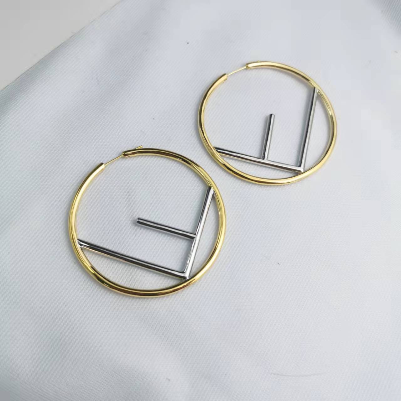 hmqViviiyNSAyin9WuaRt6t4HaNIYu4WkyYx