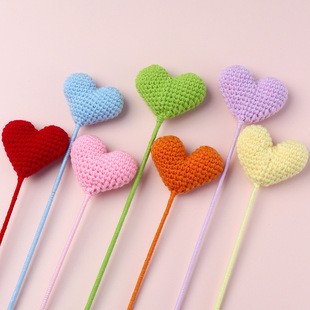 Finished Hand-Knitted Heart Flower Artificial Flower Braided Flower DIY Wool Crochet Bouquet Gift Companion Small Gift