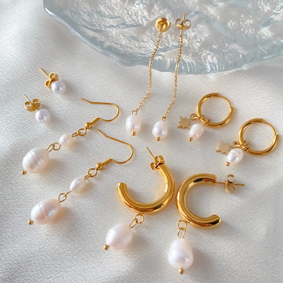 Luxuriöse Perlen-Creolen Minimalistische 18K Vergoldete Perlen-Ohrringe für Mädchen Trendiger Schmuck als Geschenk zum Jahrestag oder Geburtstag – Detail 3