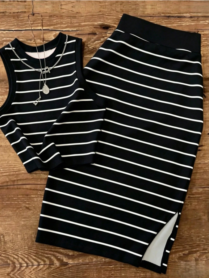 Blusa corta sin mangas de punto roscado para mujeres transfronterizas con traje de falda corta casual y elegante juego de dos piezas