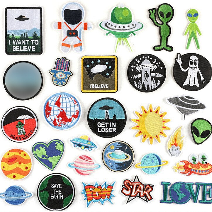 Computer embroidery clothing accessories cross-border planet alien badge e-commerce supply embroidery patch cloth label cloth sticker