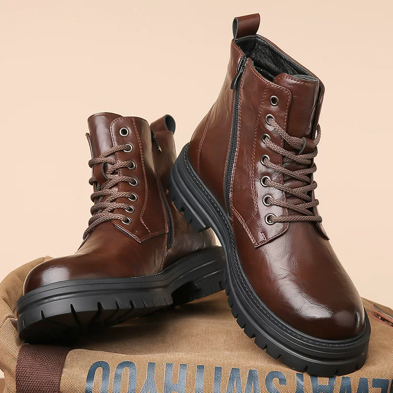 Martens‑style ankle boots, British/English look with side zipper, mid‑length low boots